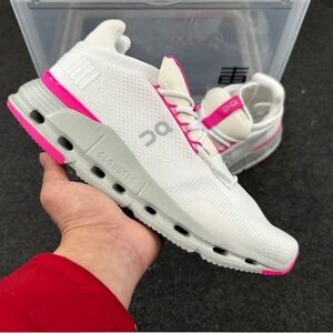 On Running Women's Sneakers in White and Pink